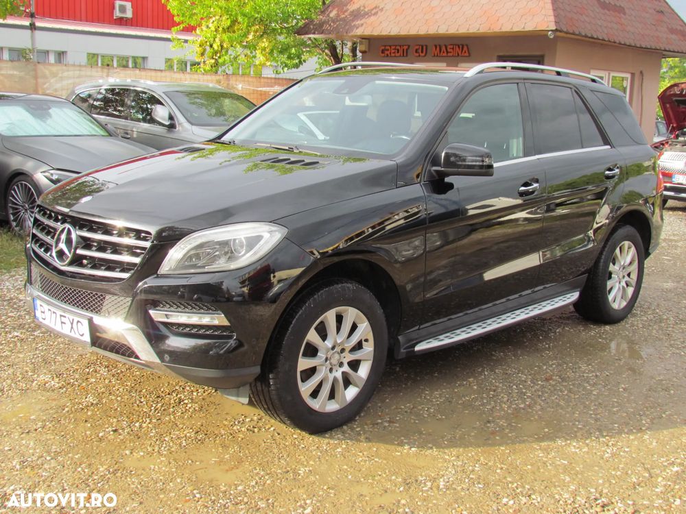 Mercedes-Benz ML 350 BlueTec 4MATIC Aut - 2