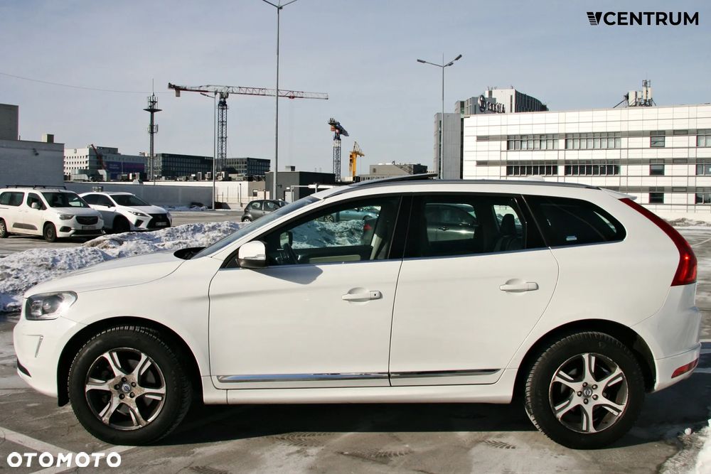 Volvo XC 60 D5 AWD Summum - 5