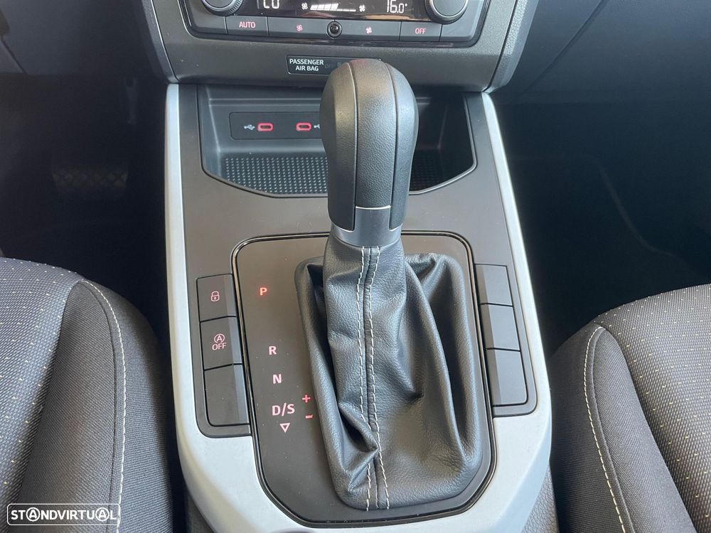 SEAT Arona 1.0 TSI Style DSG - 24