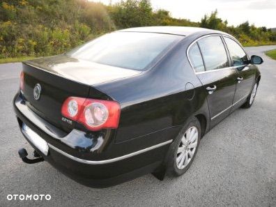 Volkswagen Passat - 5