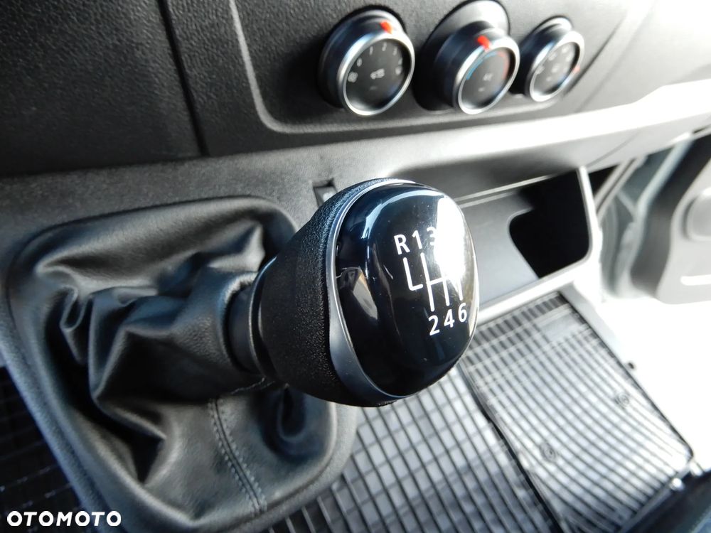 Opel MOVANO 2.3 CDTi 163 KM Skrzynia 4560 mm 9.E.Palet Plandeka + Winda Załadowcza DHOLLANDIA 750 Kg Udźwig WZMACNIANY 17 Tys Km Przebieg Stan NOWY JAK Z SALONU POLECAM - 40