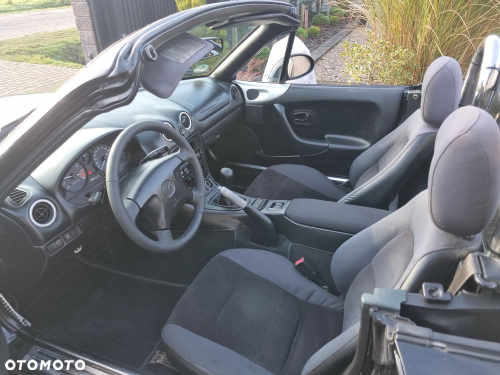 Mazda MX-5 1.6i 16V - 17