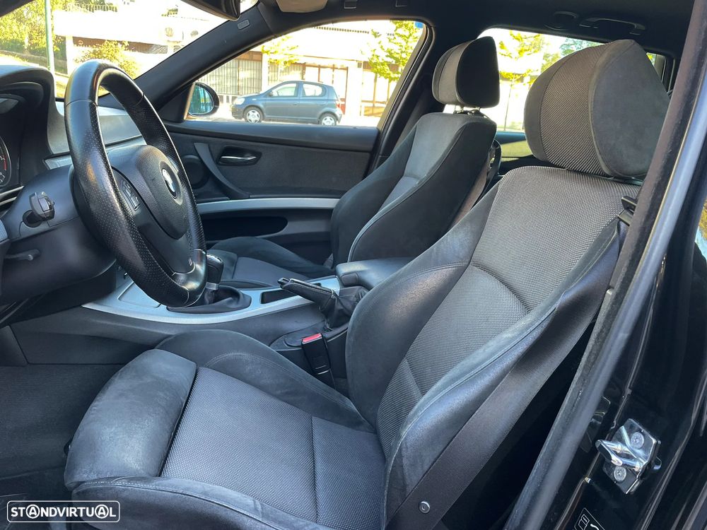 BMW 320 d Touring Sport - 13