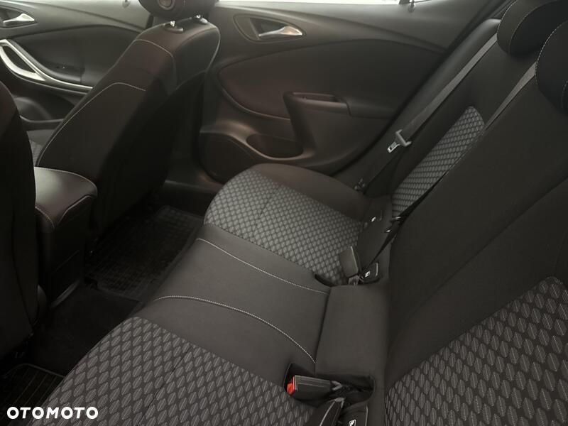 Opel Astra - 20