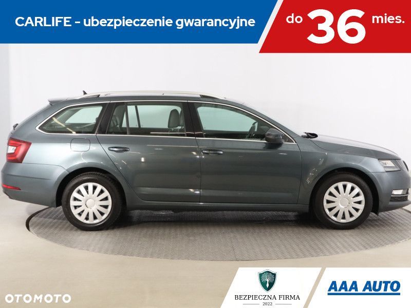 Skoda Octavia - 8