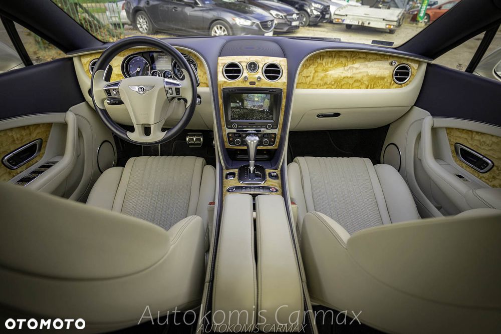 Bentley Continental GT - 20