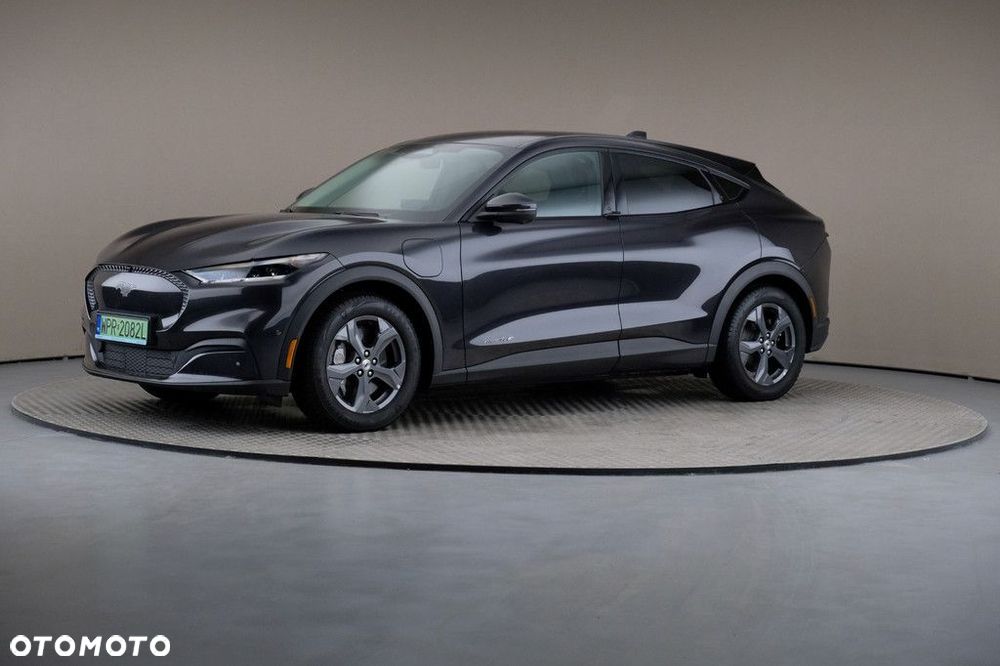 Ford Mustang Mach-E - 1