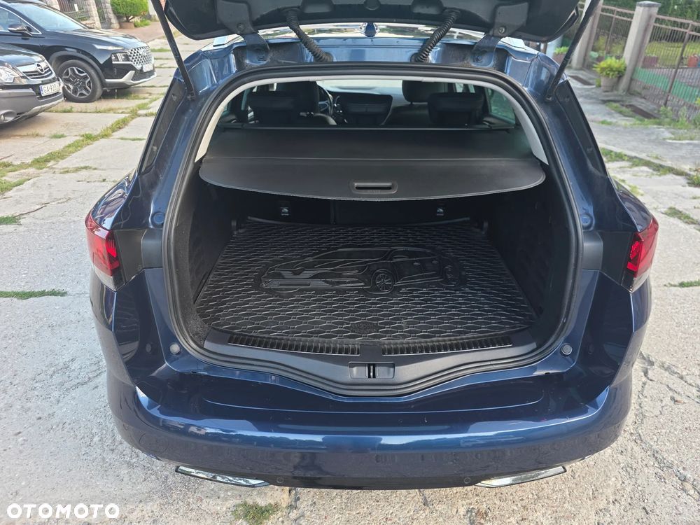 Renault Megane 1.5 Blue dCi Intens - 14