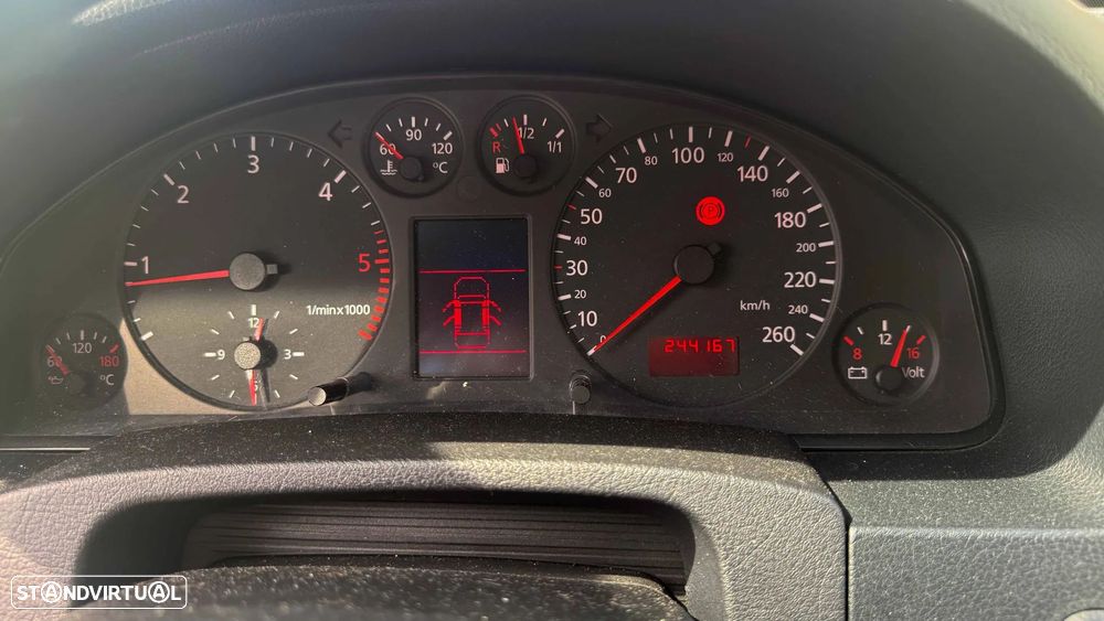 Audi A6 Avant - 10