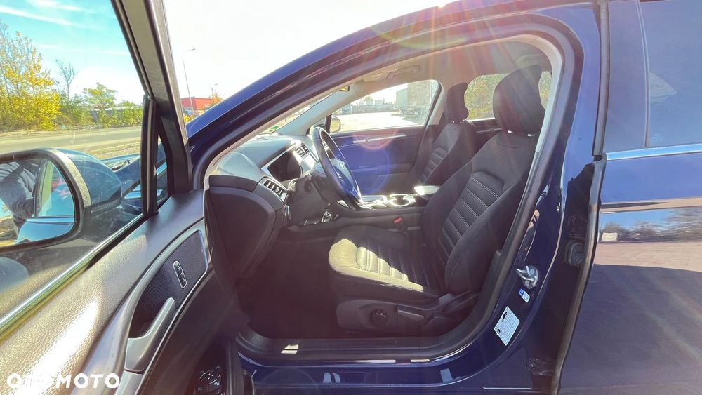 Ford Mondeo - 10