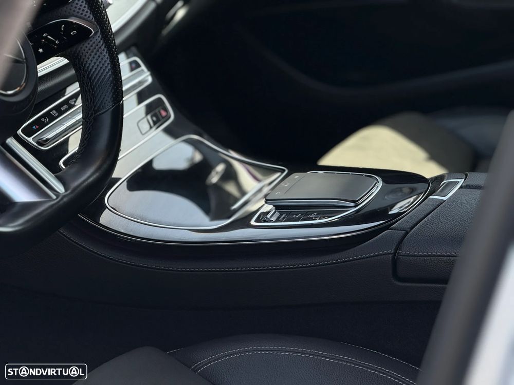 Mercedes-Benz E 300 de 9G-TRONIC AMG Line - 17