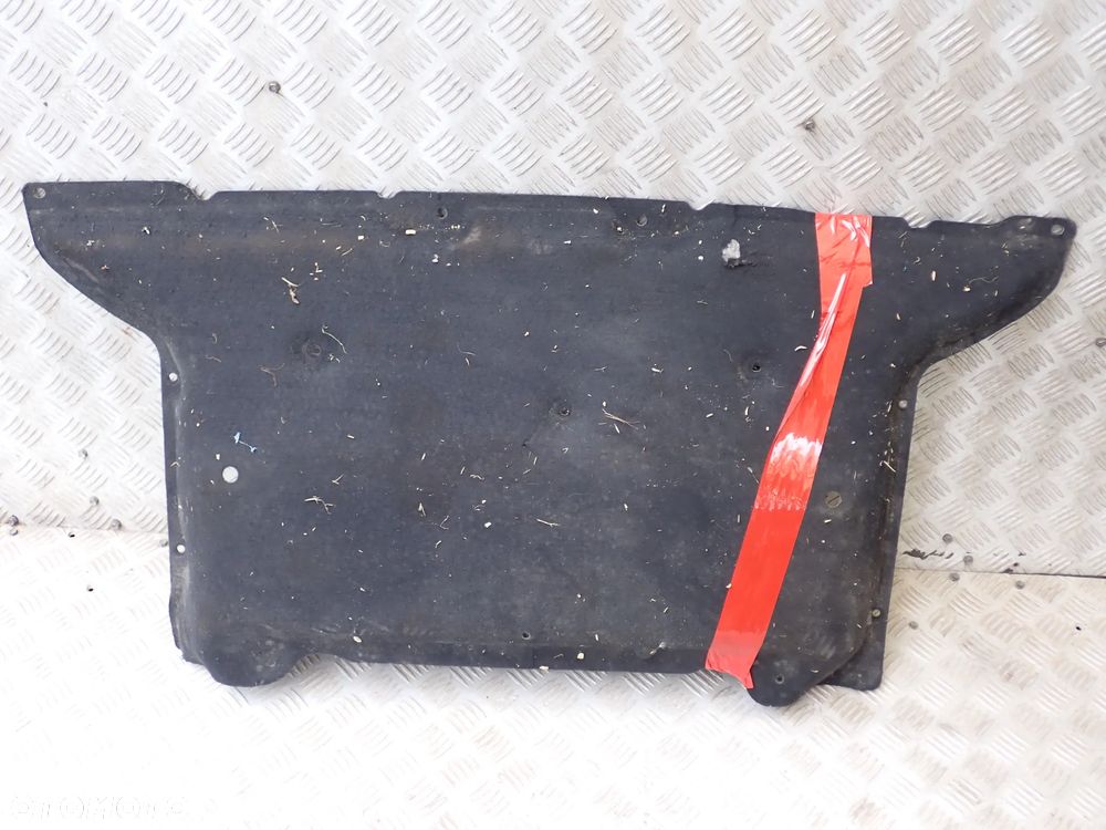 AUDI  OSŁONY - 8U0825207, 4G0807611A, AUDI A8, 4G0863822C, 8W0863822B,4G0825215 E/F , 4G0825216 A , 4G0825208 D,  4G0821111,4G0825202 A/B, 4G0825201 B/C, 4G5807454A, 4G0806391, 4G9807458 - 8