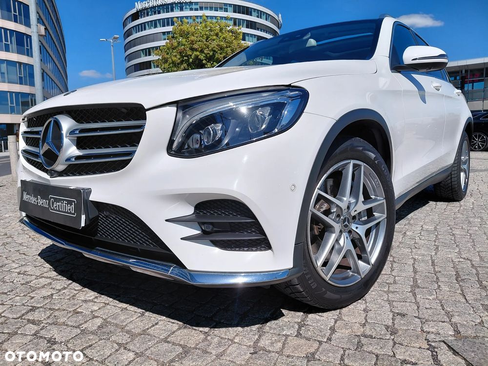 Mercedes-Benz GLC 250 4Matic 9G-TRONIC AMG Line - 4