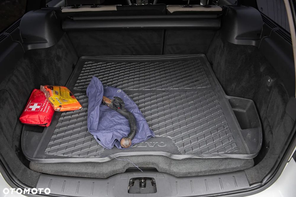 Volvo V50 T5 AWD RDesign - 24