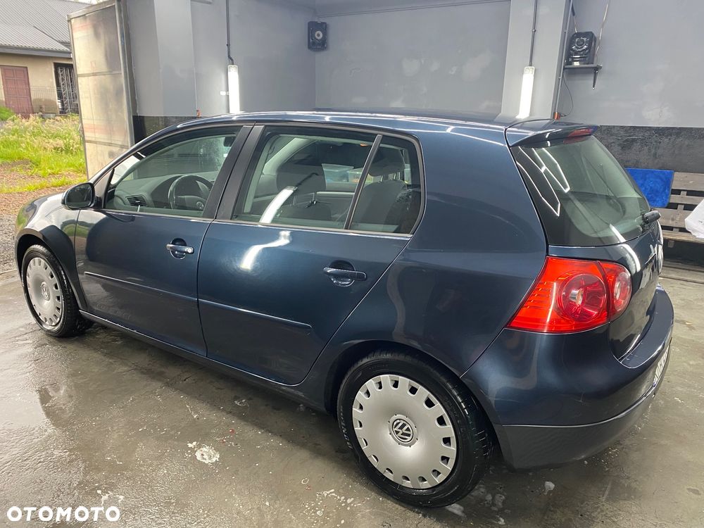 Volkswagen Golf 1.6 Trendline - 6