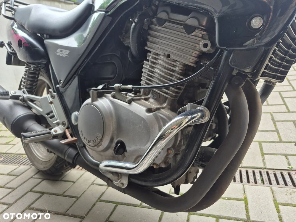 Honda CB - 8