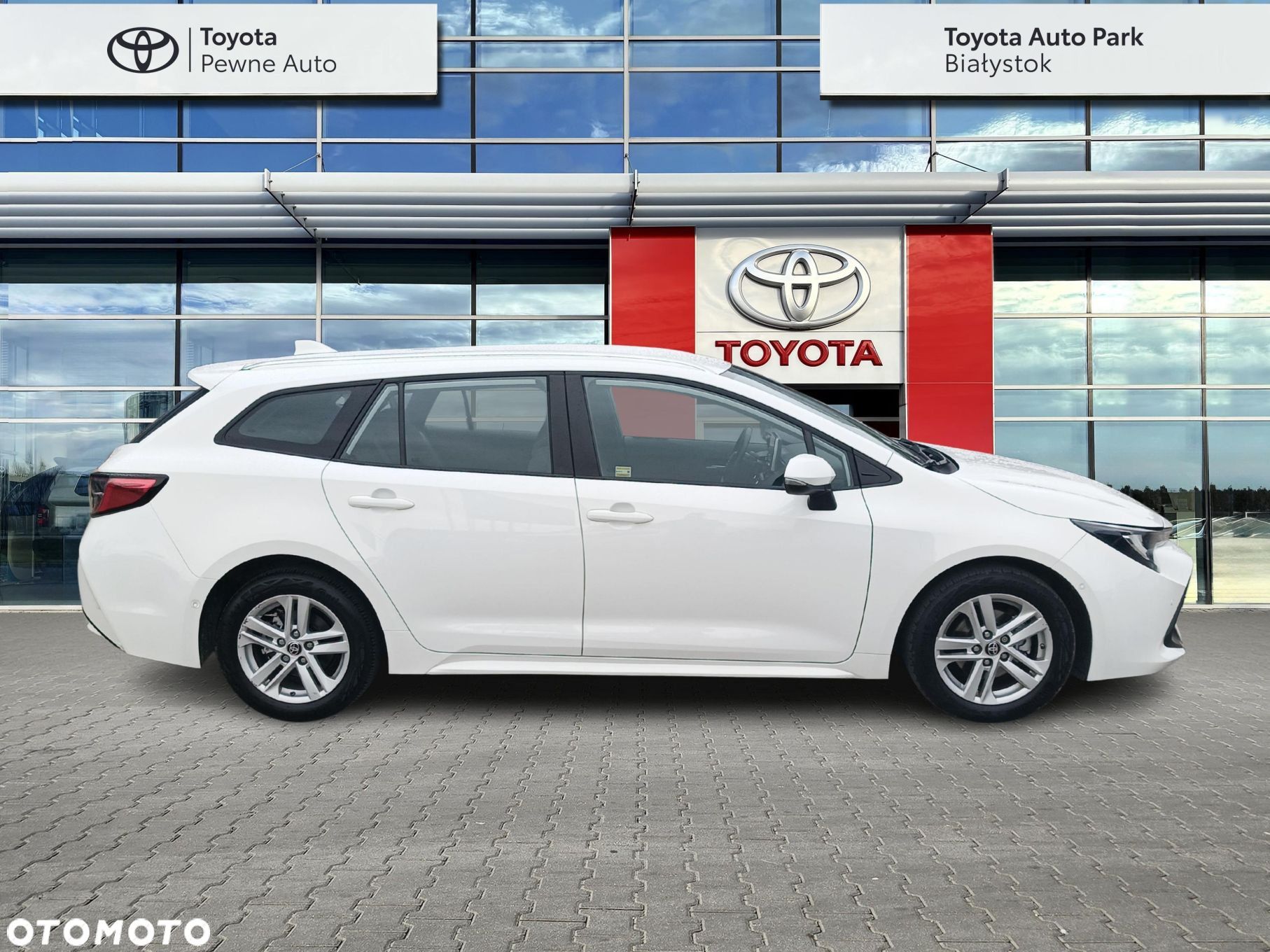 Toyota Corolla 1.8 Hybrid Comfort - 6