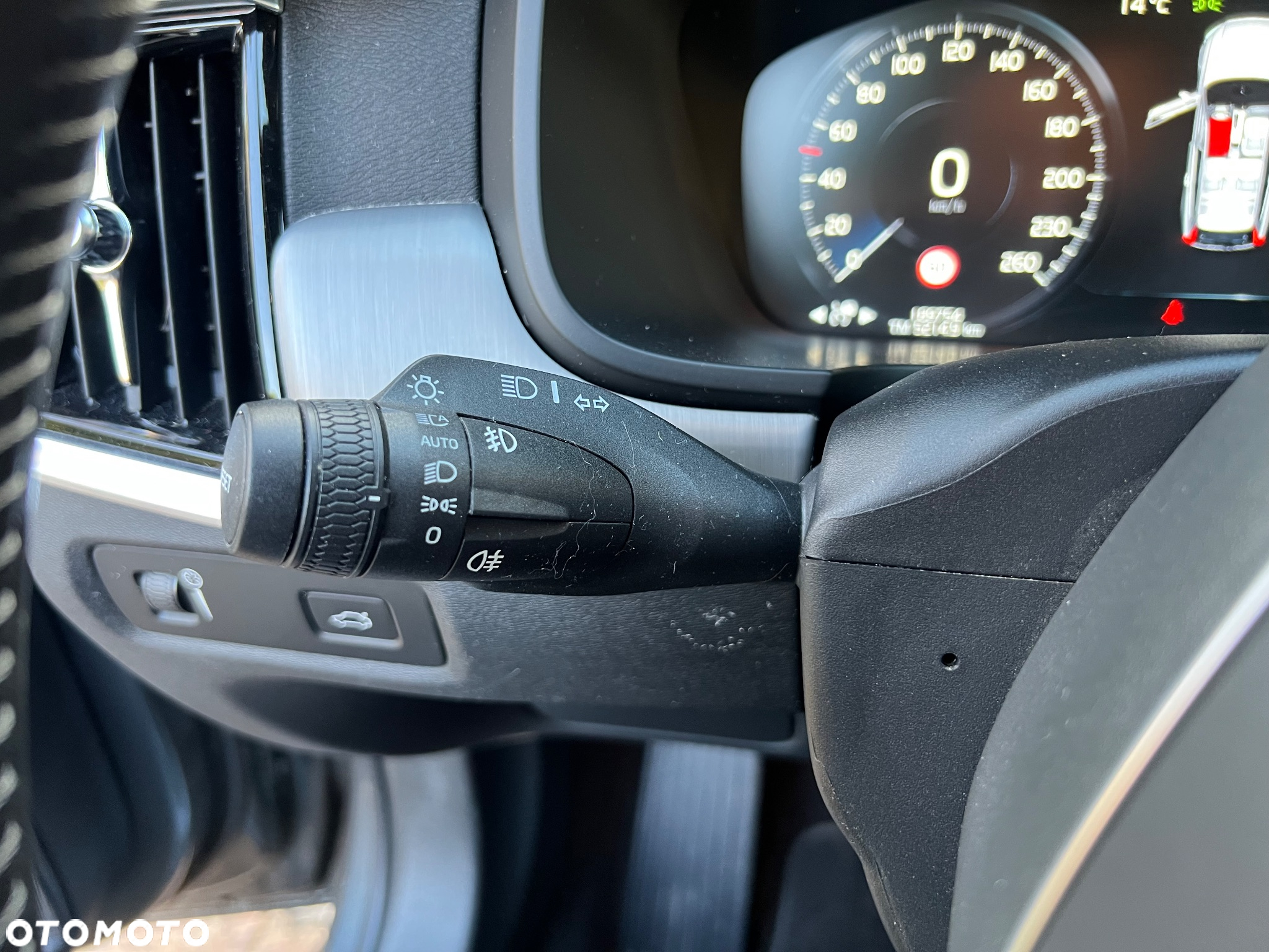Volvo V90 - 31