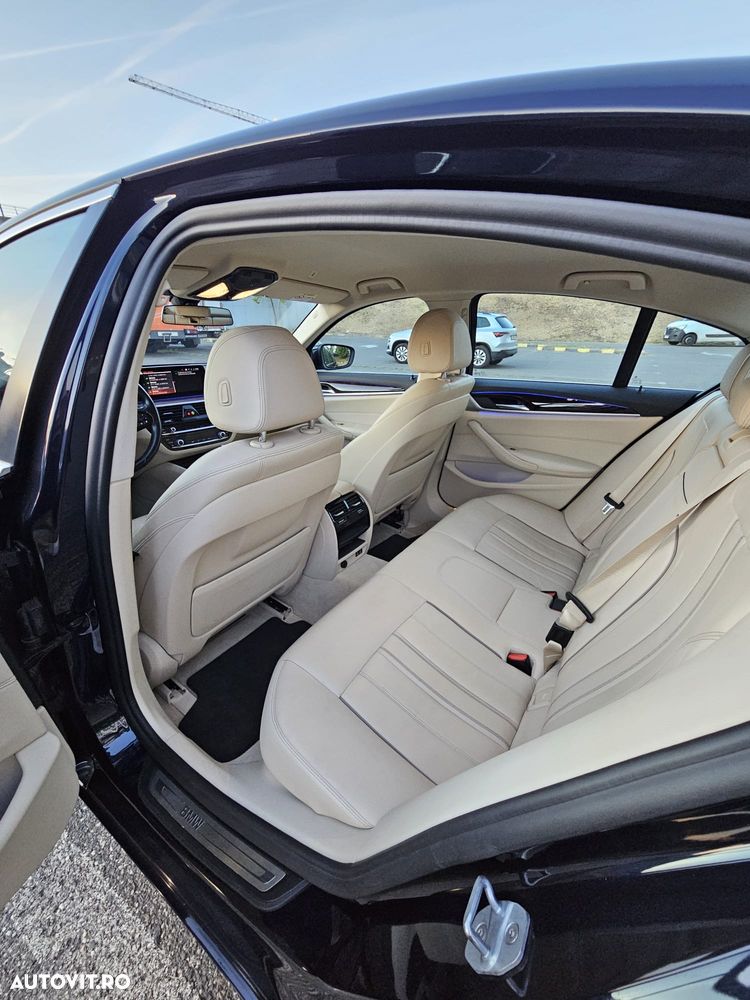 BMW Seria 5 520d AT - 7