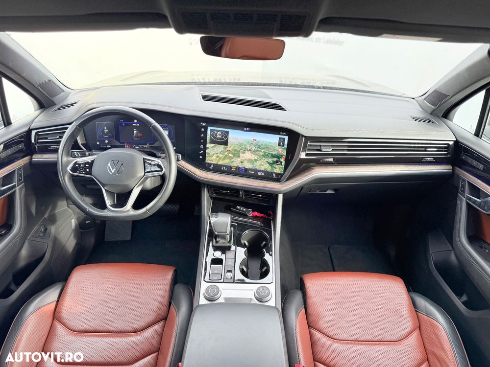 Volkswagen Touareg V6 TSI 4MOTION Elegance - 7