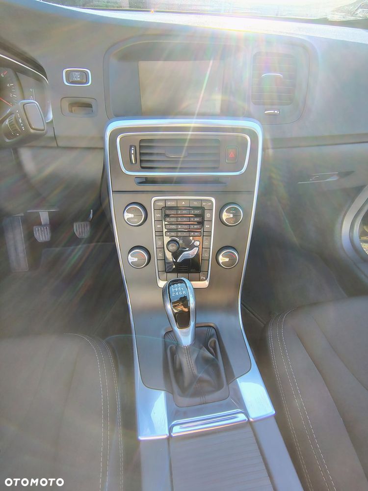 Volvo S60 D2 Drive-E Base - 20