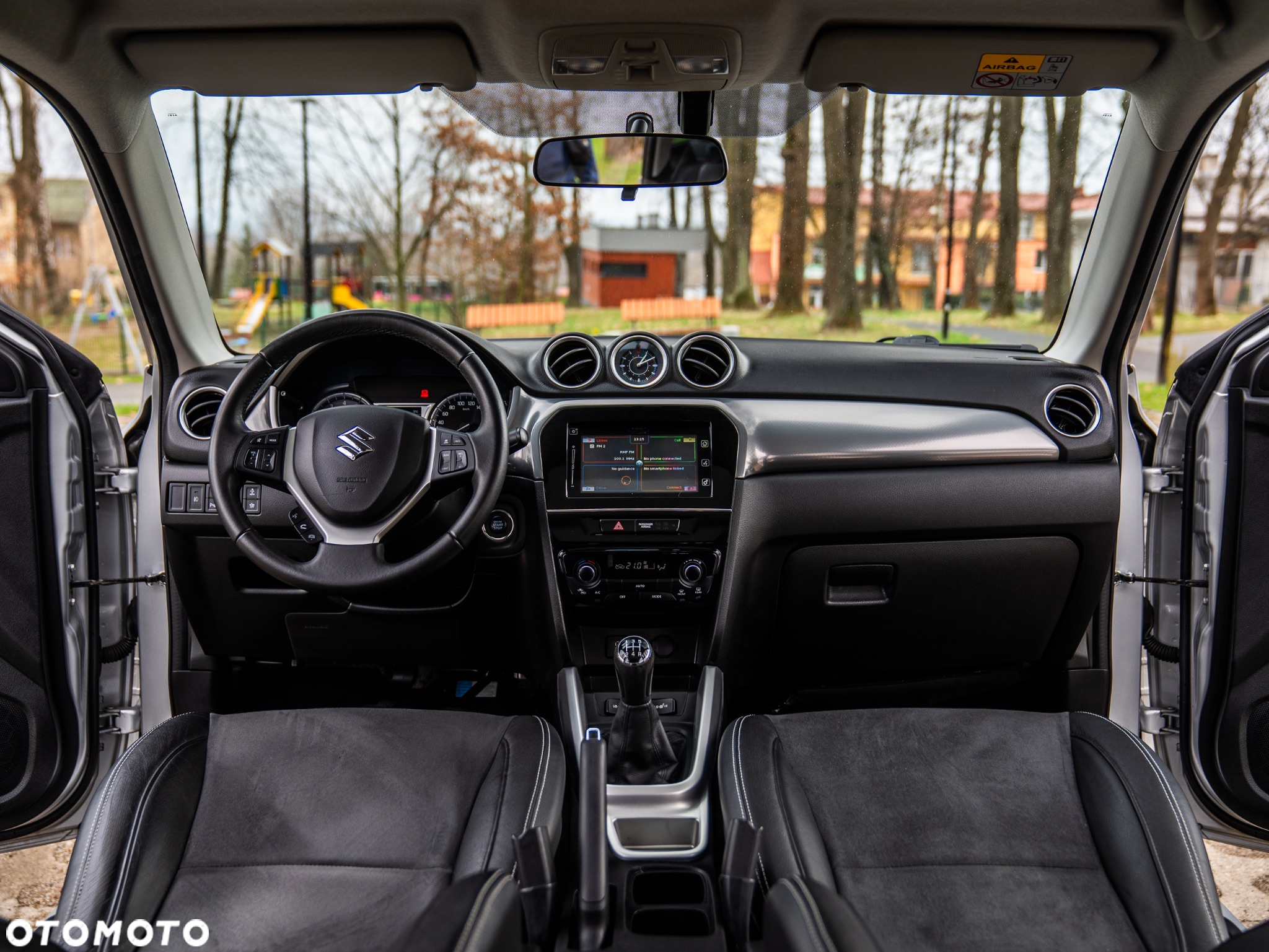 Suzuki Vitara 1.6 Premium 2WD - 29