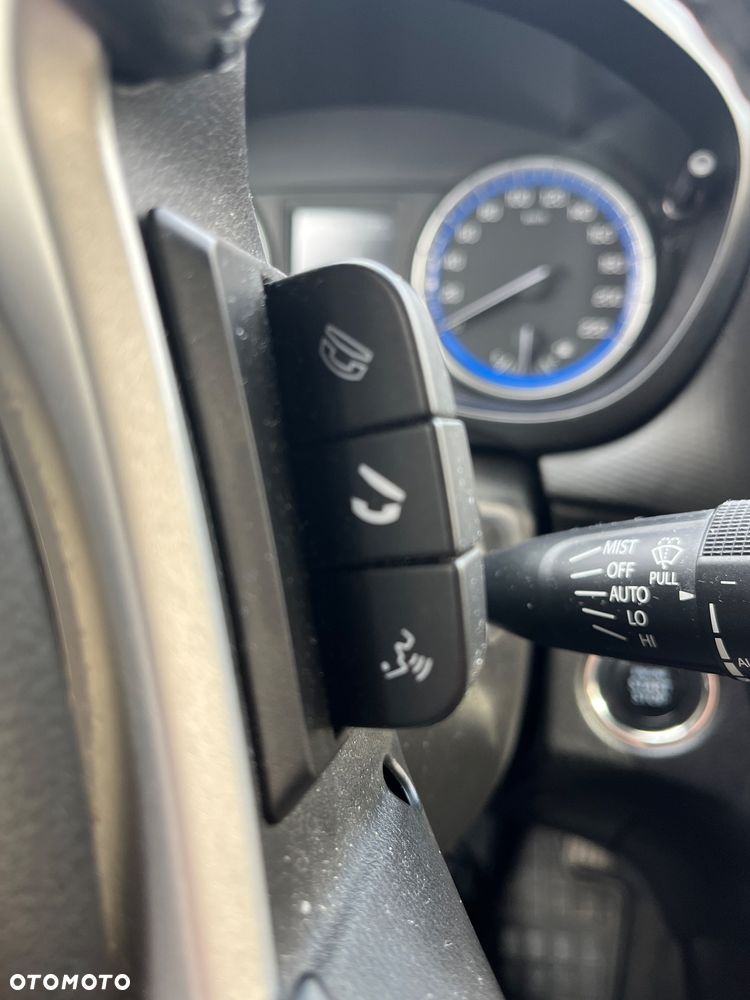 Suzuki SX4 1.6 Premium - 17