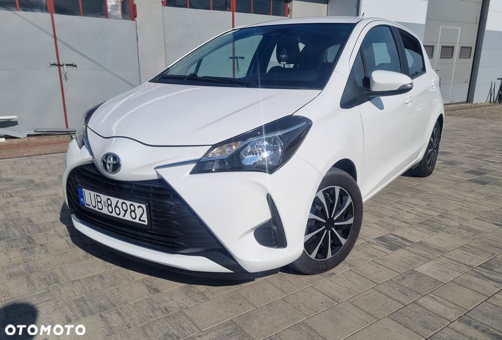 Toyota Yaris 1.5 Premium - 1