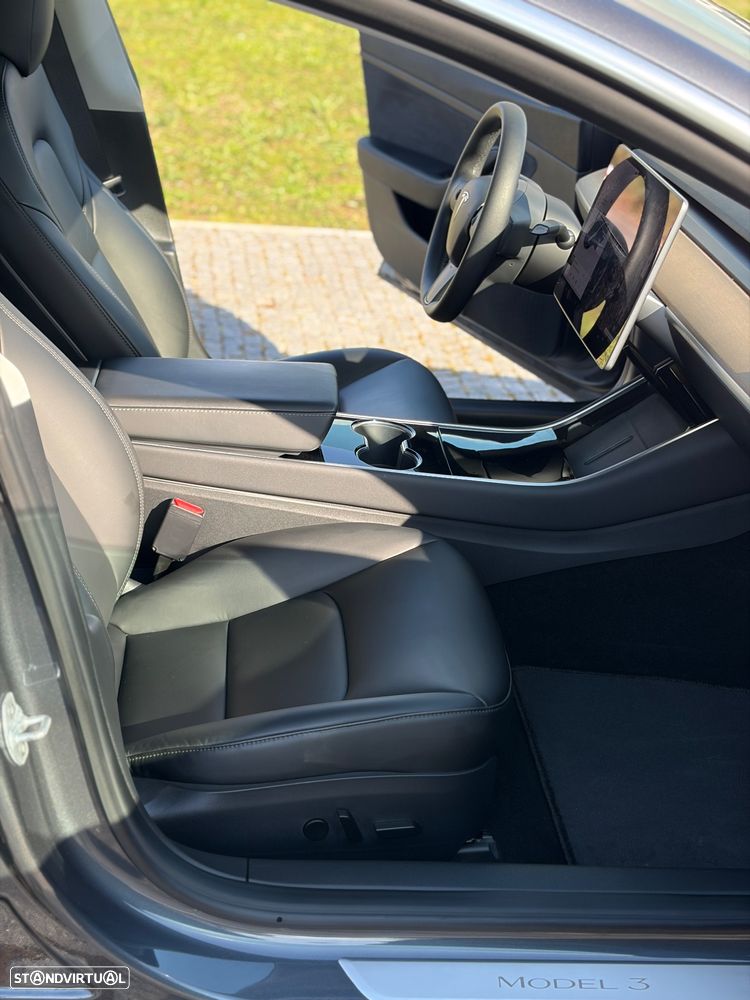 Tesla Model 3 Standard Range Plus RWD - 38