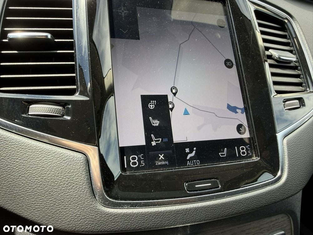 Volvo XC 90 - 31