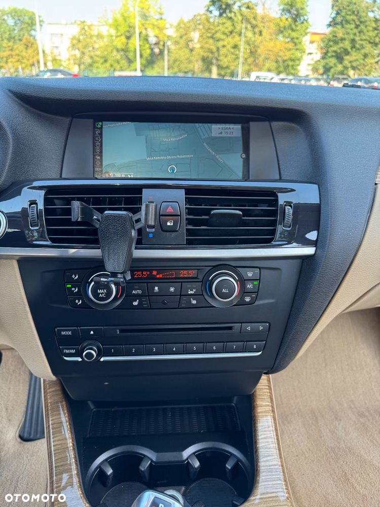 BMW X3 xDrive28i - 33