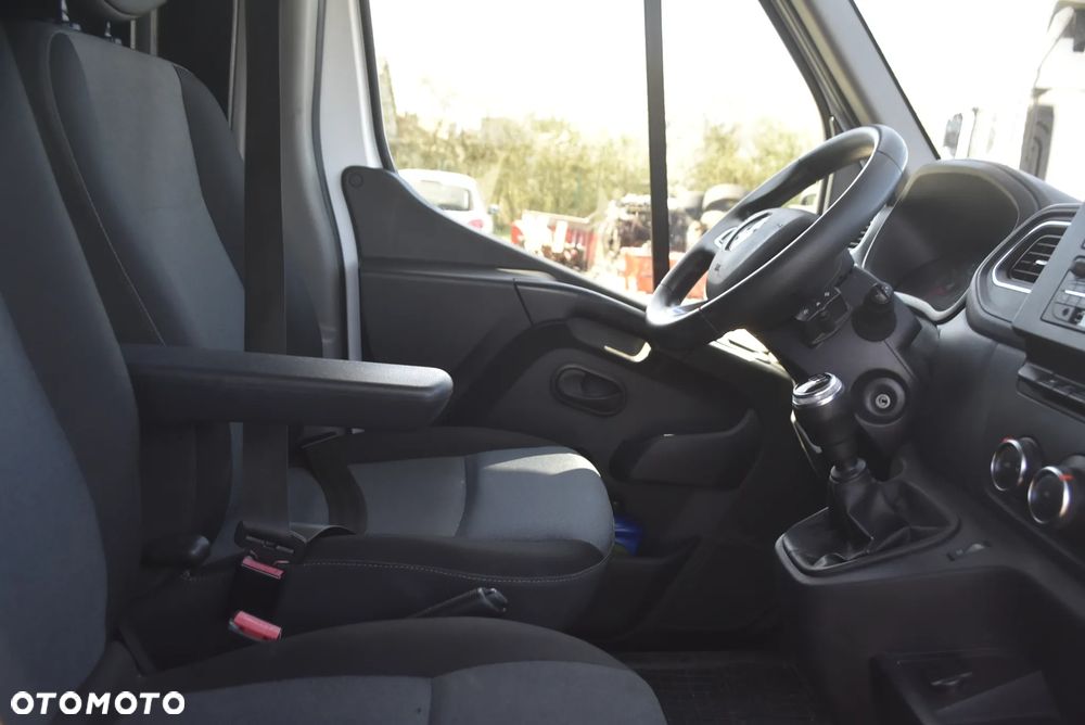 Renault Master - 9