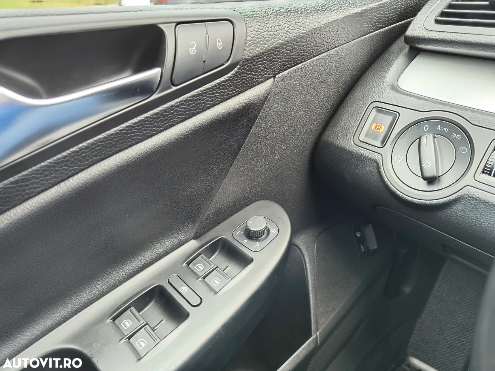 Volkswagen Passat - 27