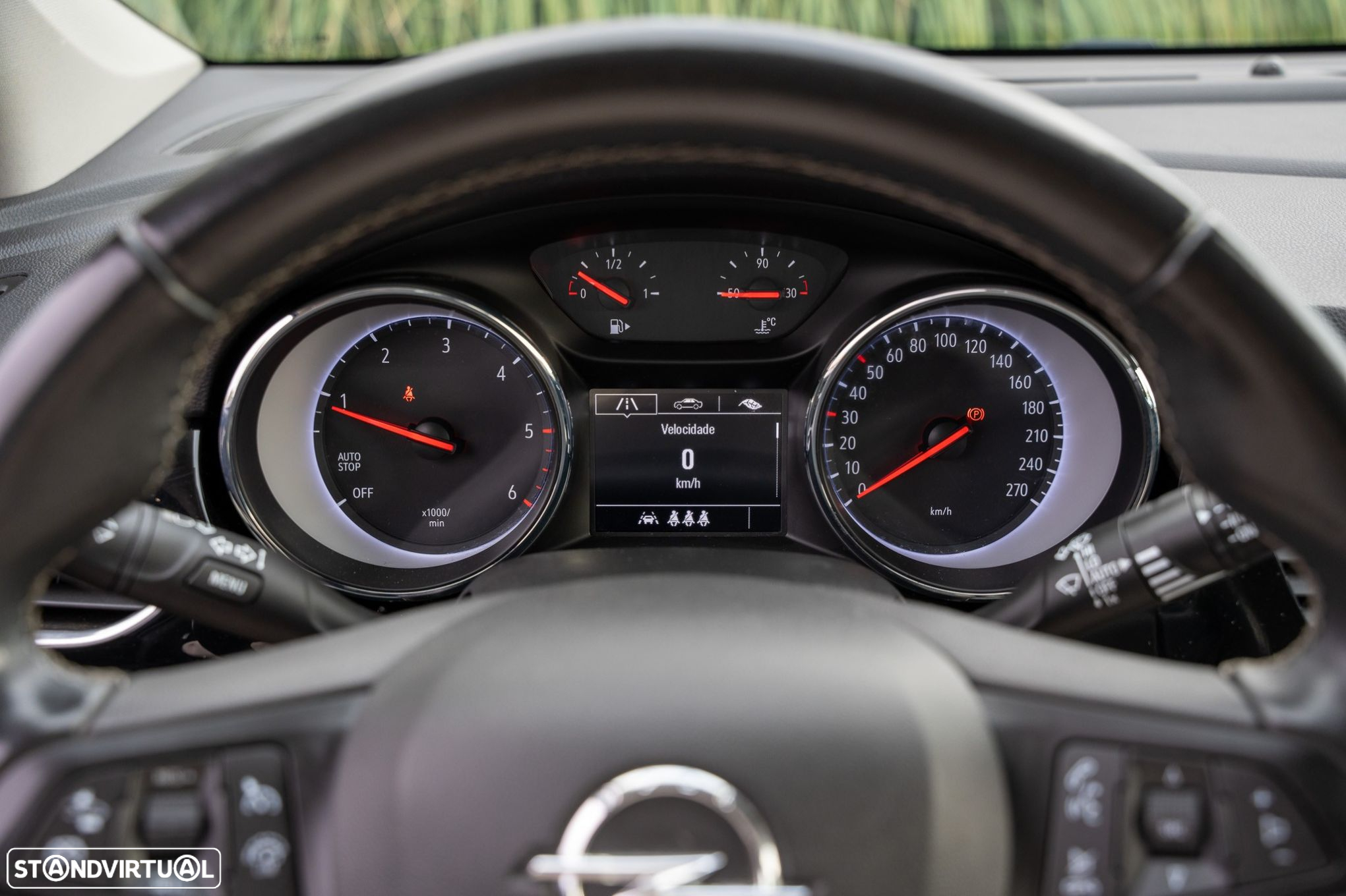 Opel Astra Sports Tourer - 10
