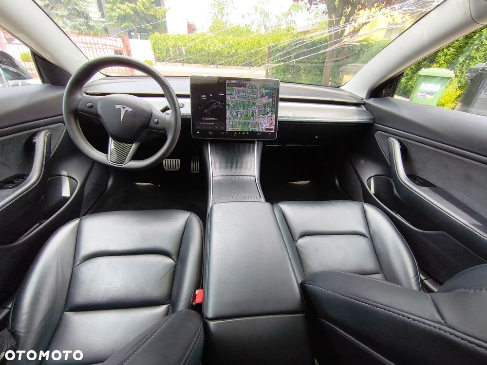 Tesla Model 3 - 14
