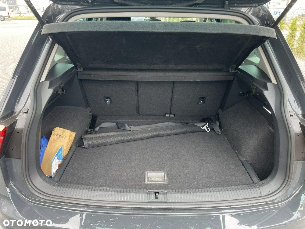 Volkswagen Tiguan 2.0 TDI SCR 4Mot Life DSG - 17
