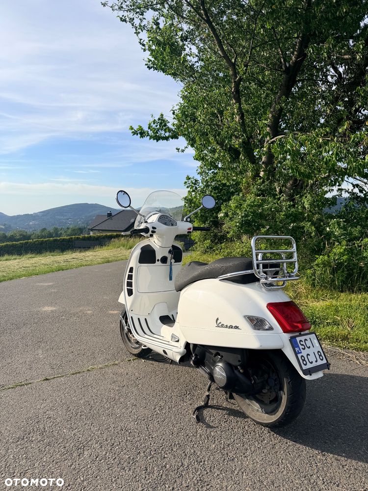 Piaggio Vespa - 4