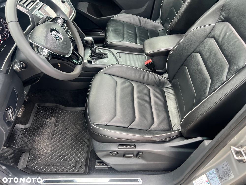 Volkswagen Tiguan - 14