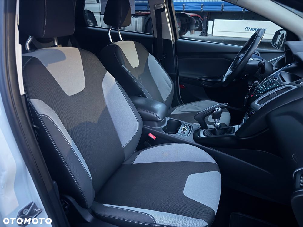 Ford Focus 1.6 TDCi Trend Sport - 28