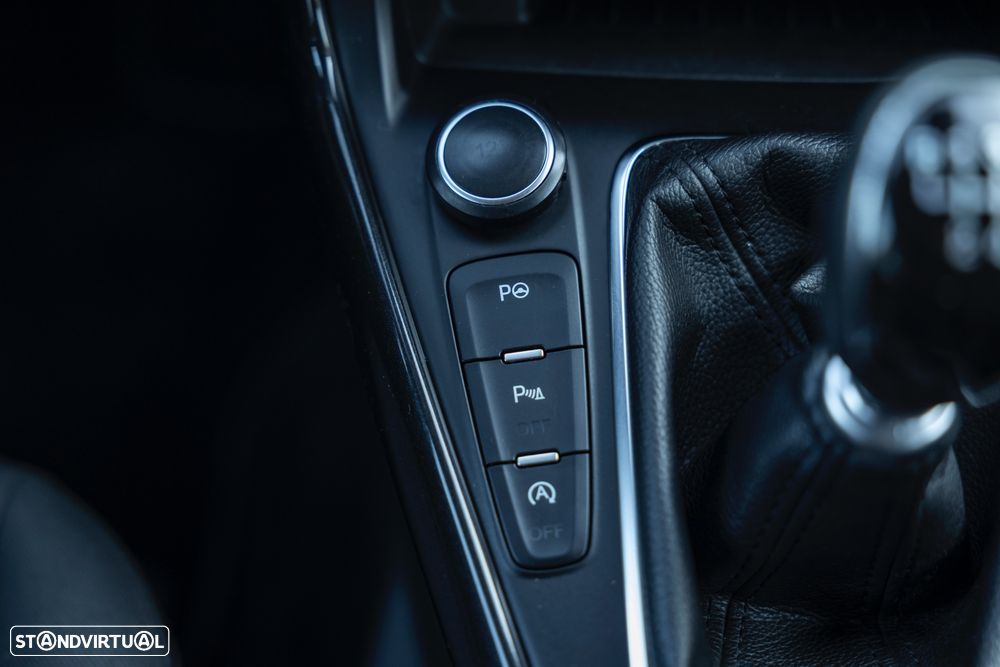 Ford Focus SW 1.5 TDCi Titanium - 16