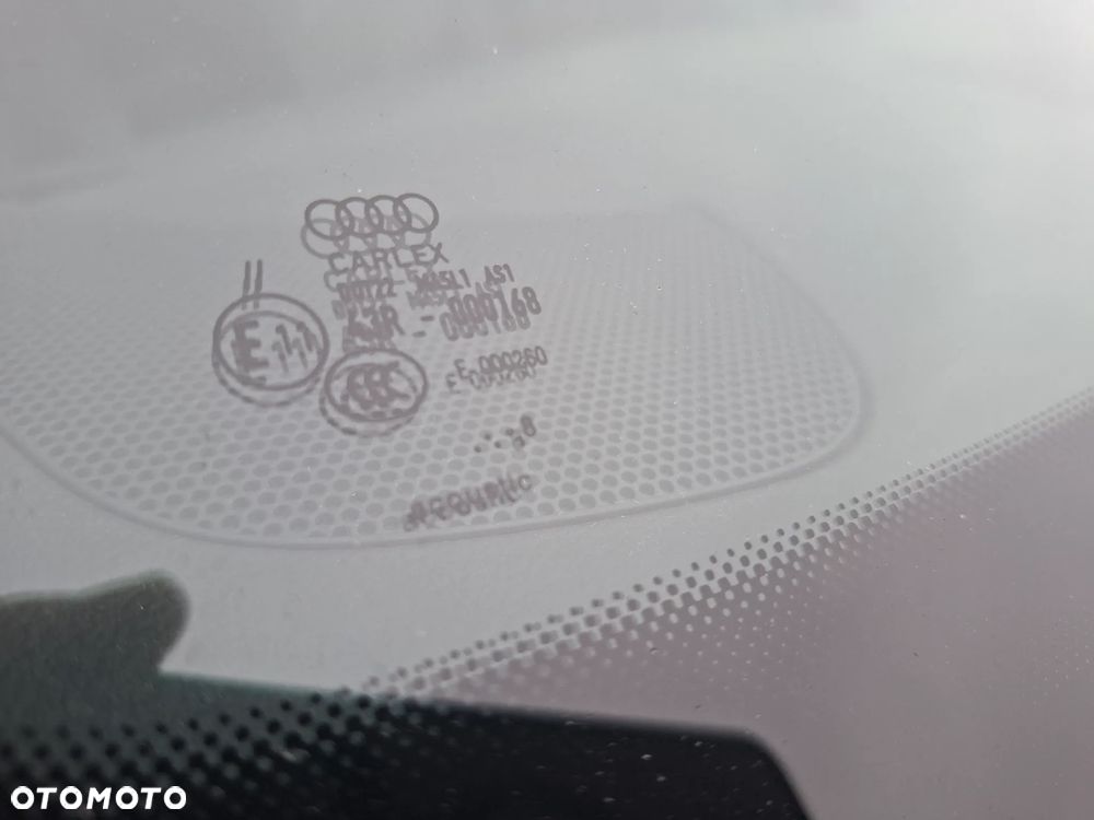 Audi A6 Avant 2.0 TDI ultra S tronic - 8