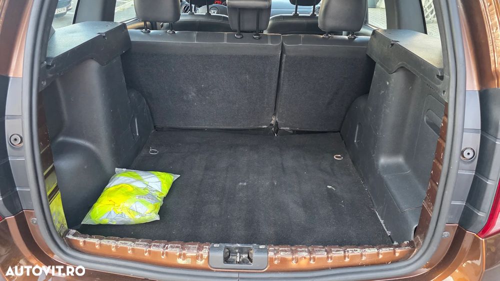 Dacia Duster 1.5 dCi 4x2 Laureate - 12