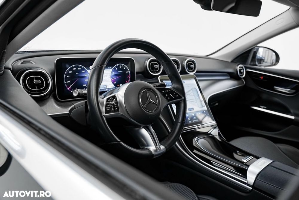 Mercedes-Benz C 180 9G-TRONIC Avantgarde Advanced - 15