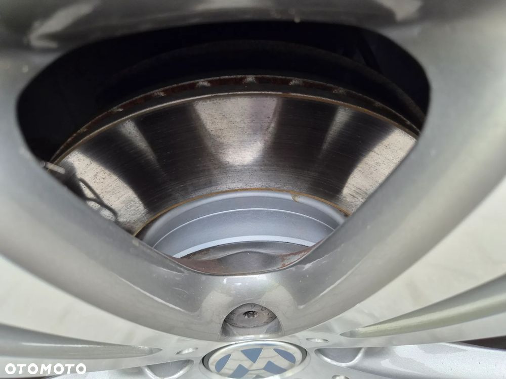 Volkswagen Scirocco 2.0 TDI DSG - 27