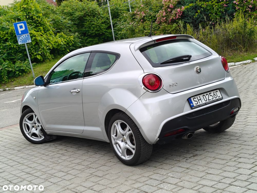 Alfa Romeo Mito 1.4 16V - 6