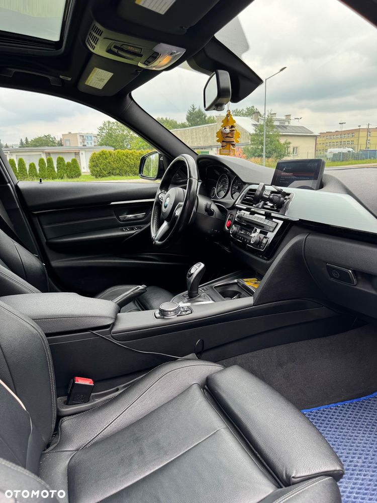 BMW Seria 3 - 17