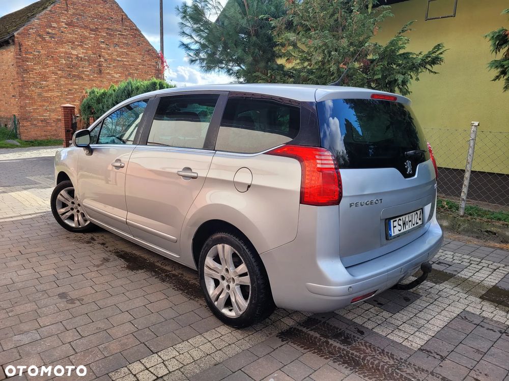 Peugeot 5008 1.6 HDi Premium - 6