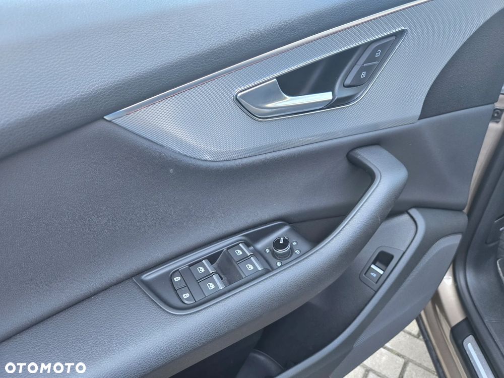 Audi Q8 55 TFSI mHEV Quattro Tiptronic - 17