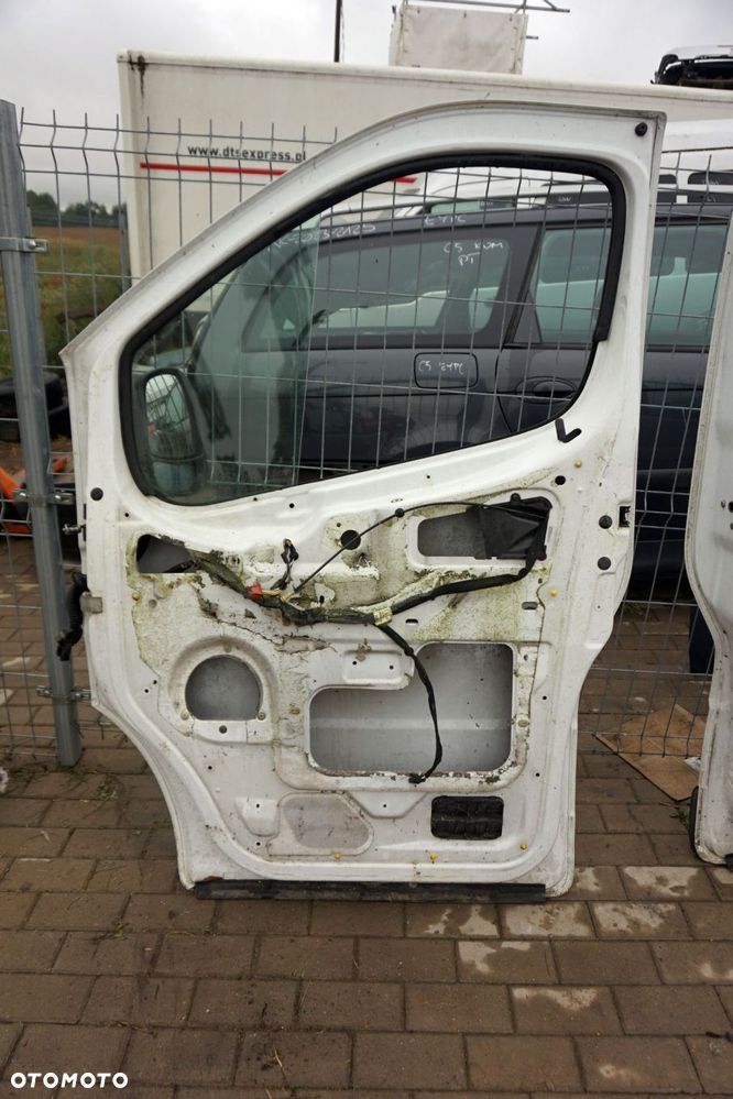 DRZWI PRZEDNIE PRAWE TRAFIC II  VIVARO PRIMASTAR BIAŁY RENAULT 2001-2014 - 5