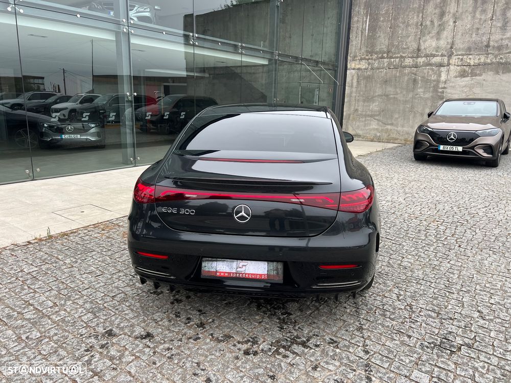 Mercedes-Benz EQE 300 AMG Line - 8